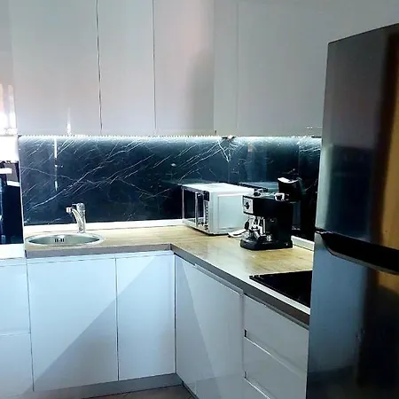 Victoria Apartment